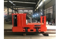 礦用CJY3噸架線式電機(jī)車可以拉多少個(gè)礦斗？